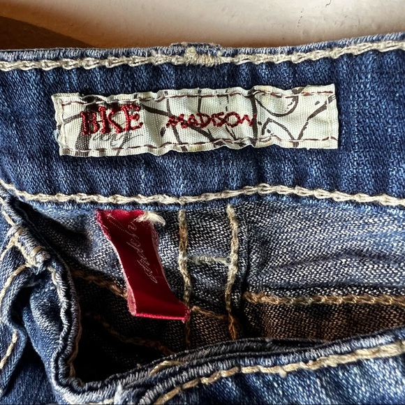 BKE Madison Jean Cut Off Shorts Size 26 - Picture 2 of 6